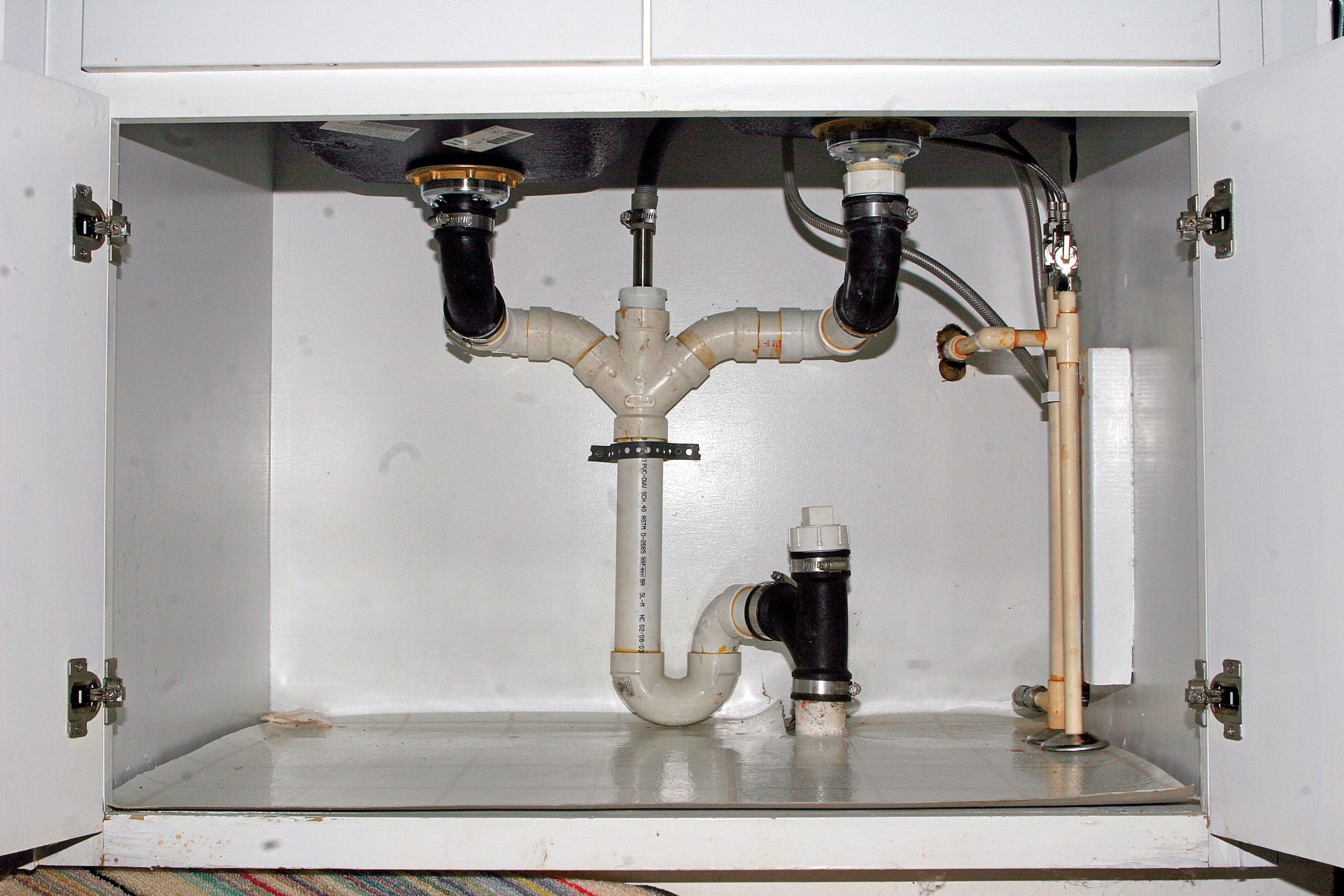 kitchen sink drain underneath corrosion